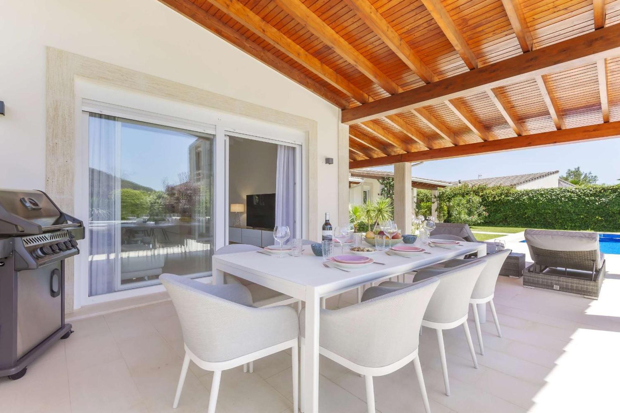 Allegra Villa *